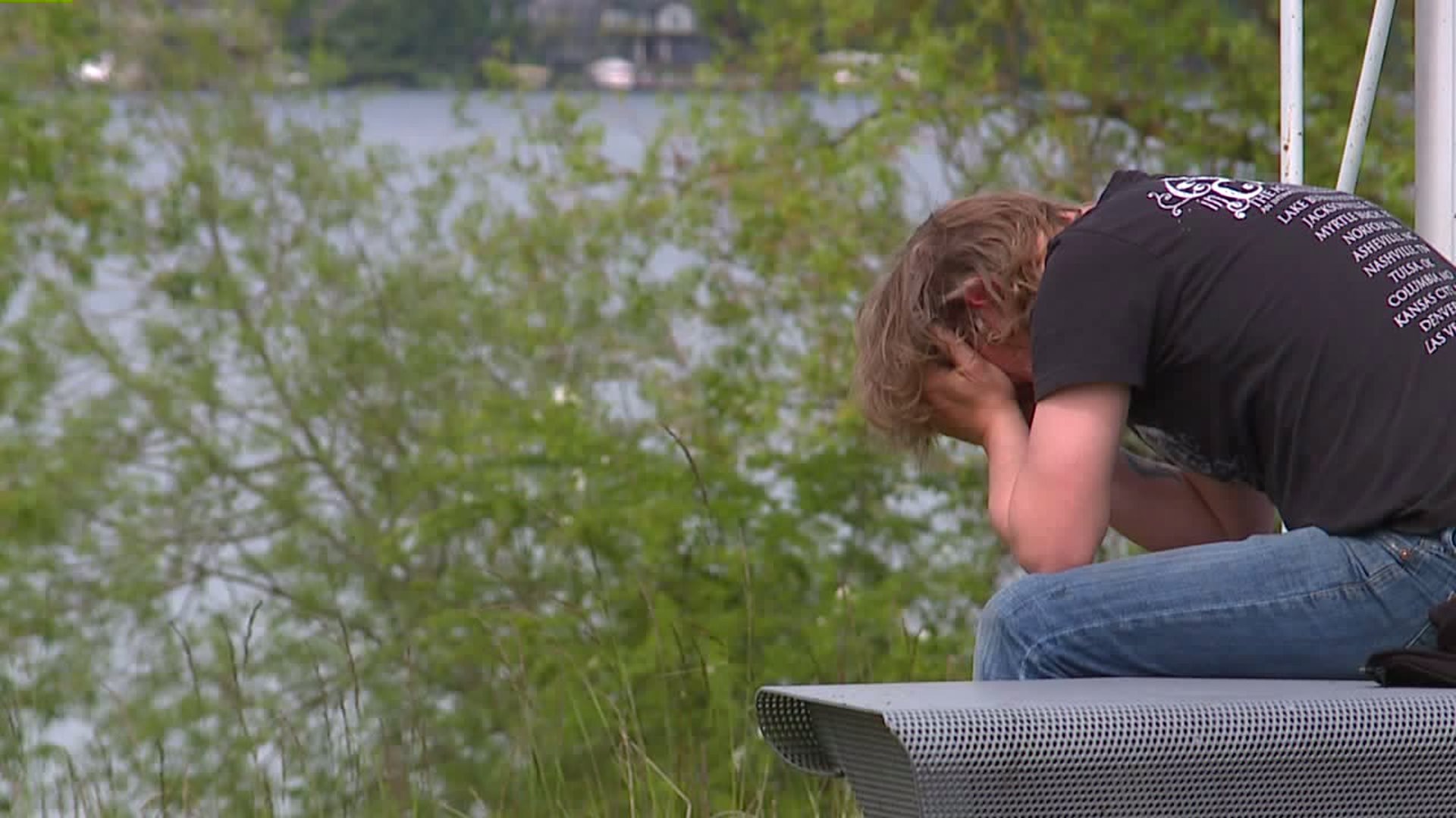 Cornell`s death raises issue of suicide prevention