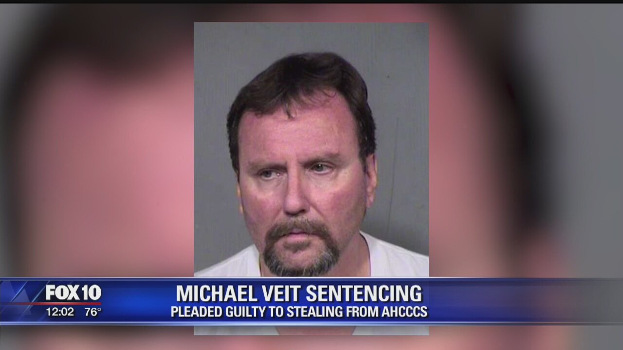 Ex-Arizona official gets 10 years in prison in fraud scheme