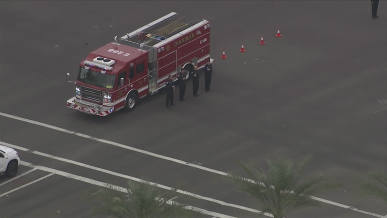 Procession held for Chandler Police Officer who died from COVID-19