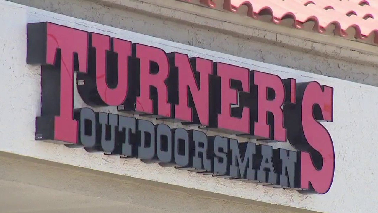 Hahn demands probe into Torrance gun store