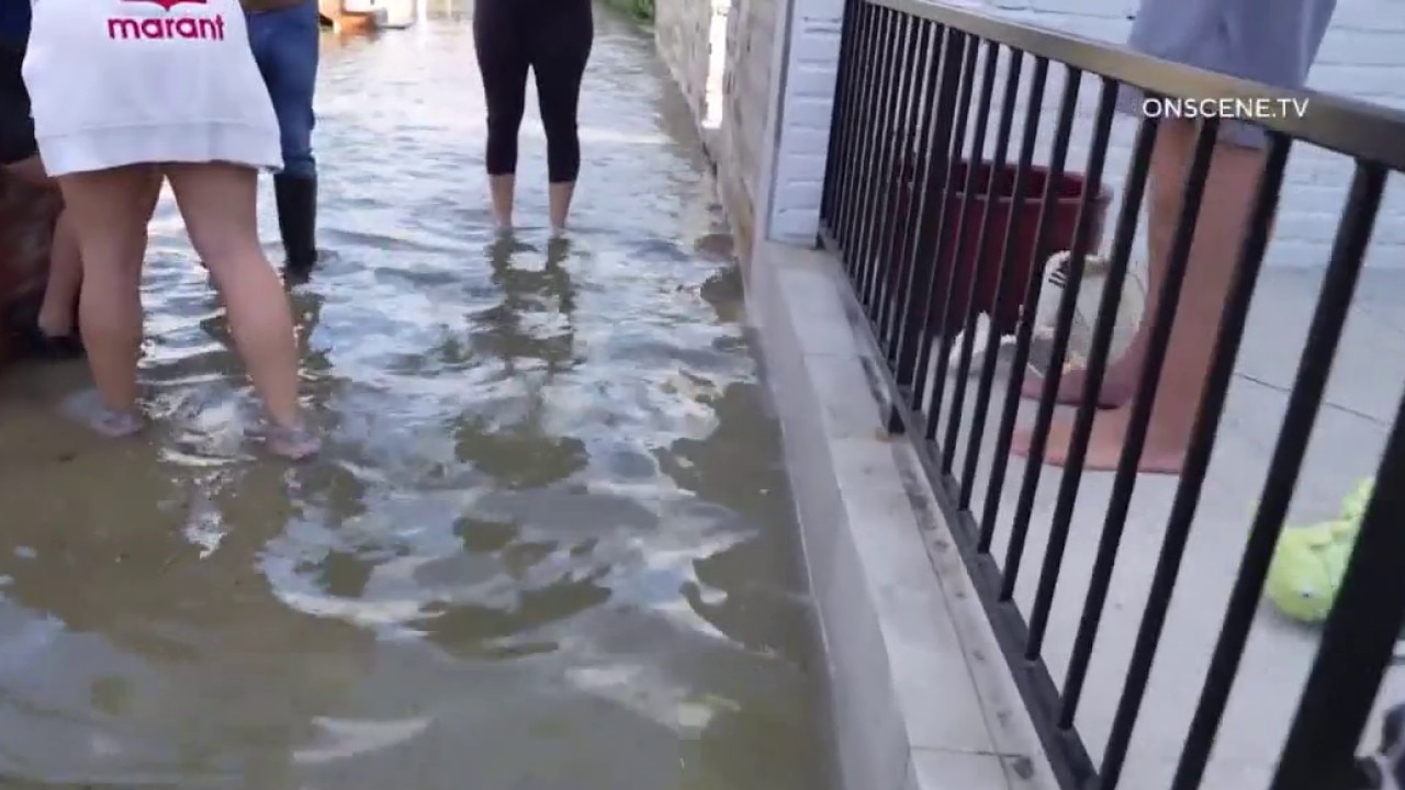 King tides bringing ankle-deep flooding