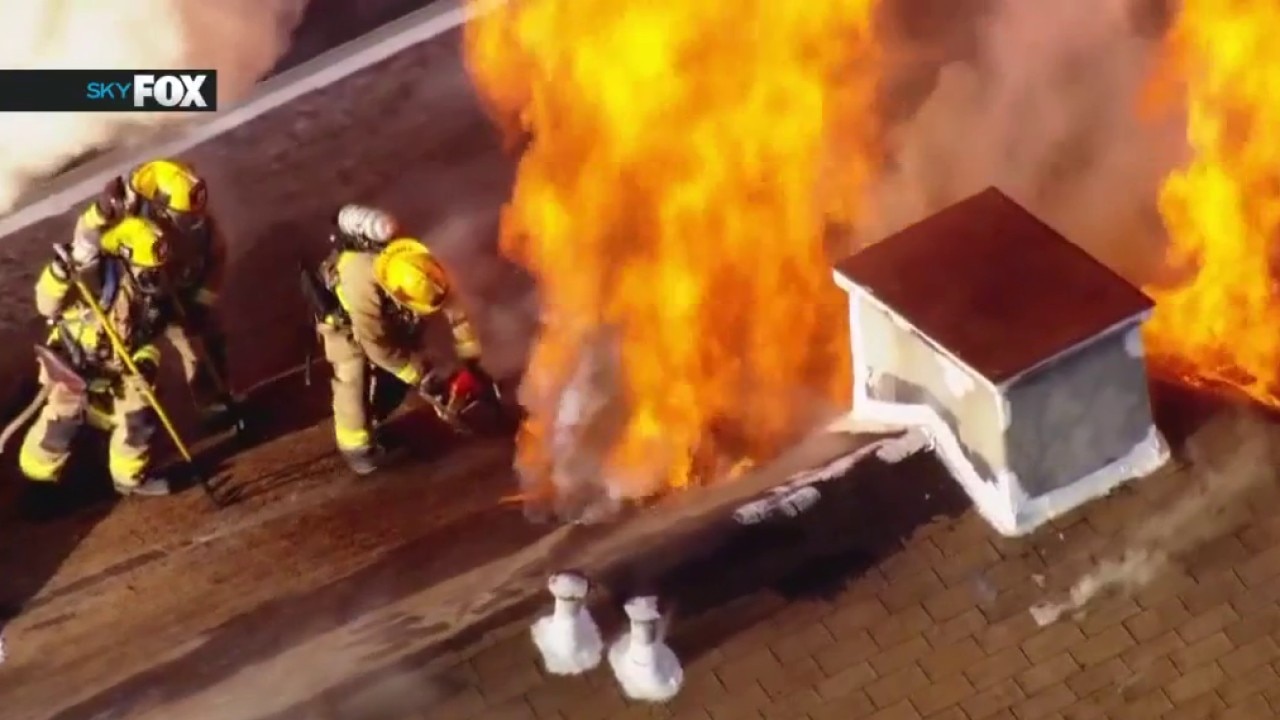 Dozen displaced after Koreatown fire