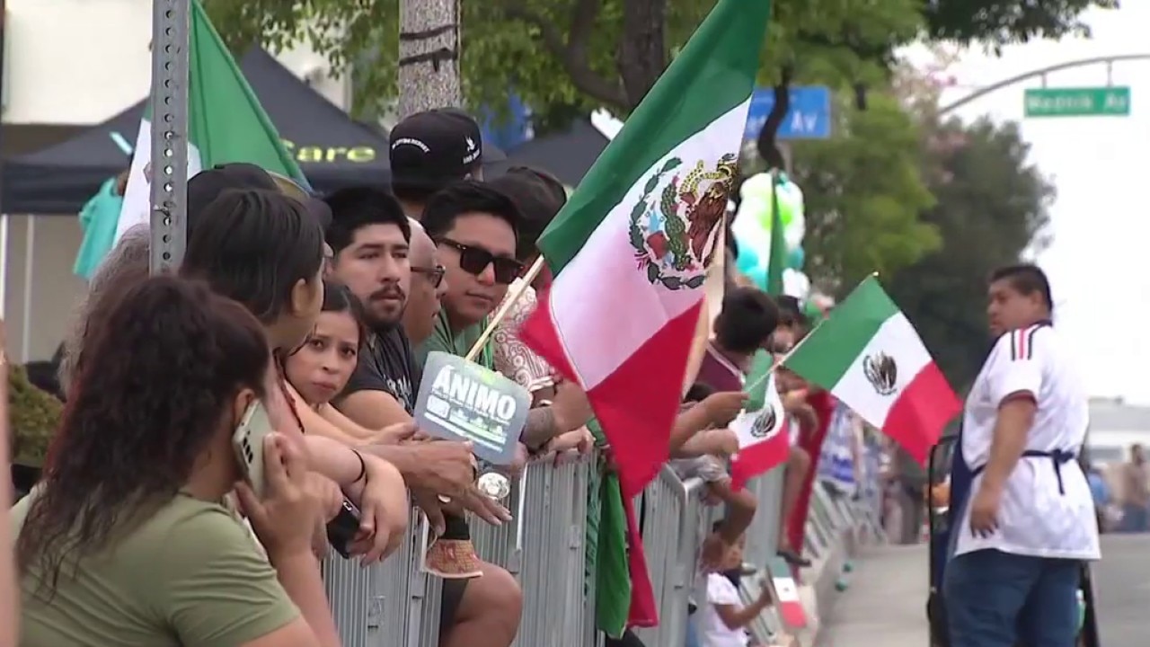 Mexican Independence Day parade in East LA