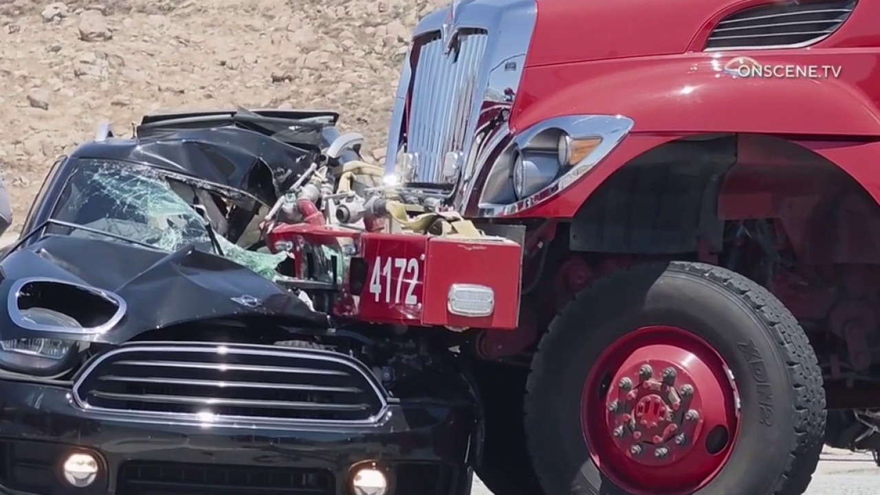 1 dead after collision with fire engine in Hemet Valley