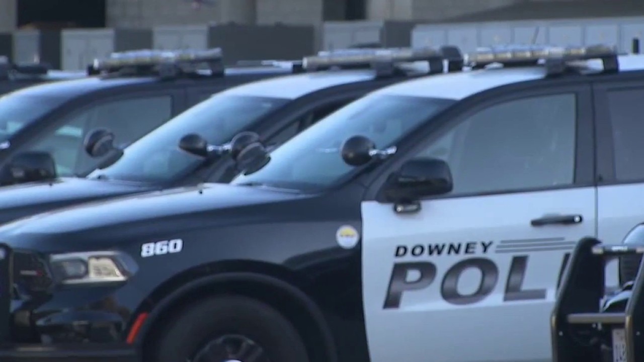 Downey officer shot at by passing car