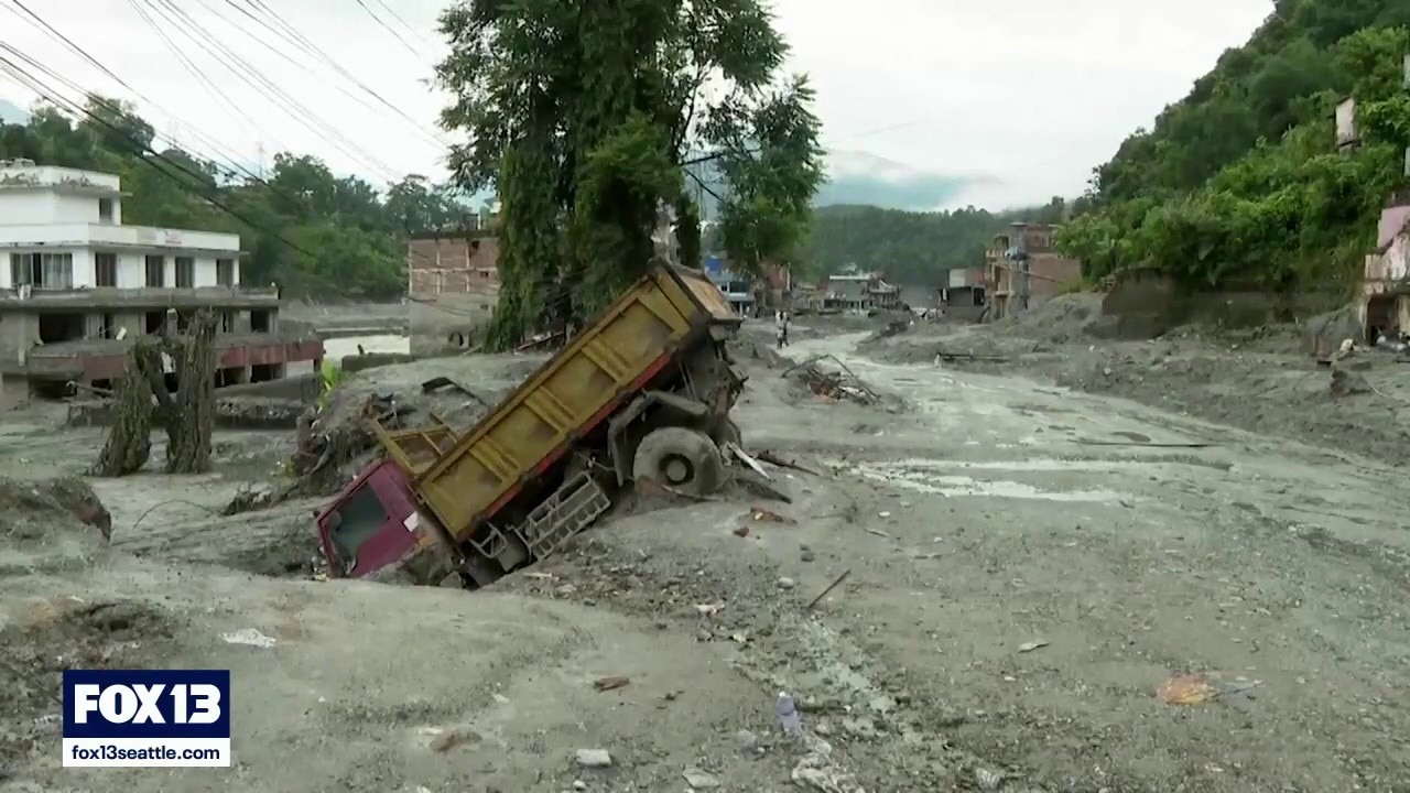 Search for survivors continues after Nepal flooding