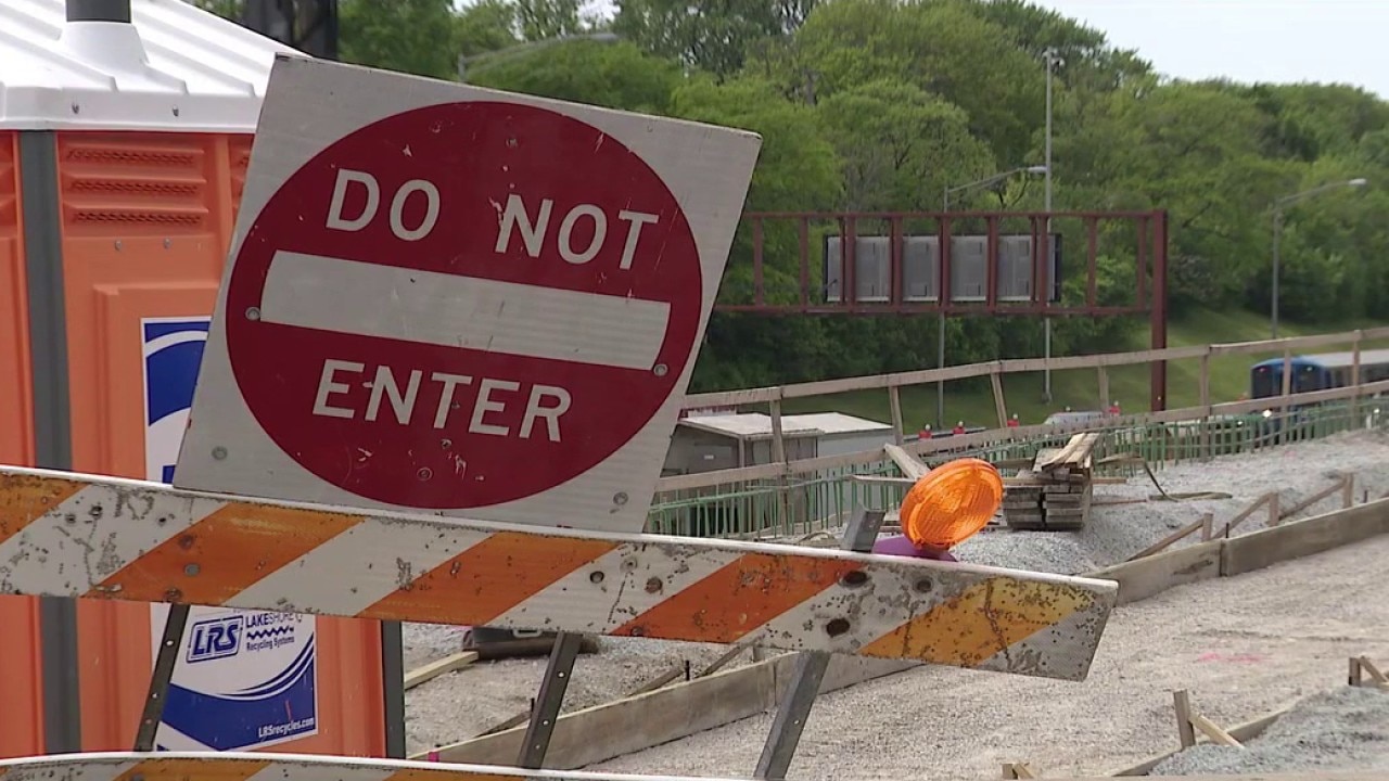 Businesses upset as Foster Street Bridge construction delays continue