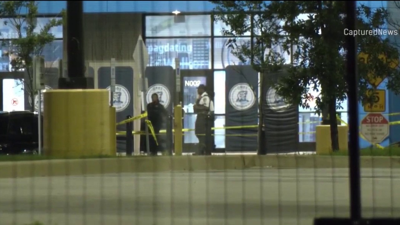 Amazon employee shot, killed outside suburban Chicago fulfillment center