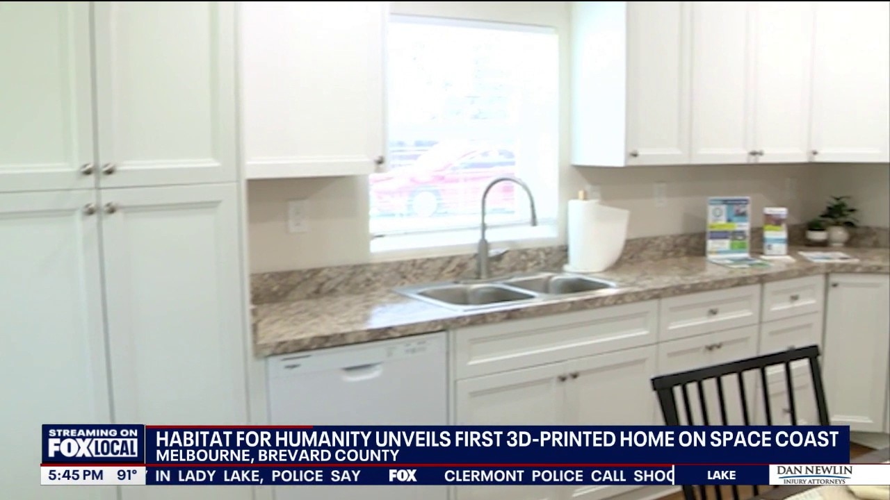 Habitat for Humanity hands over keys to first 3D-printed home