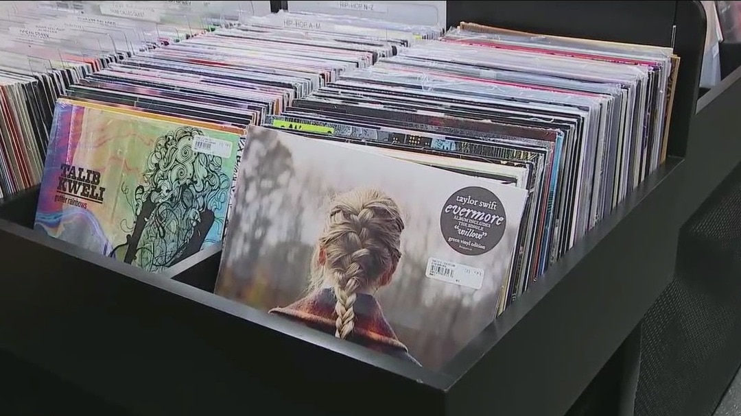 Vinyl records making a comeback