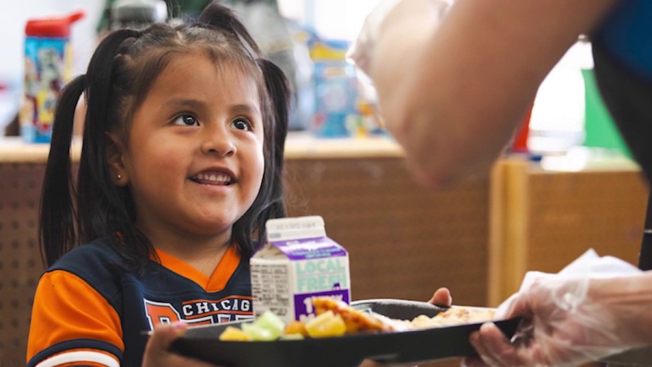Food insecurity rises for Chicago families as summer threatens access to meals