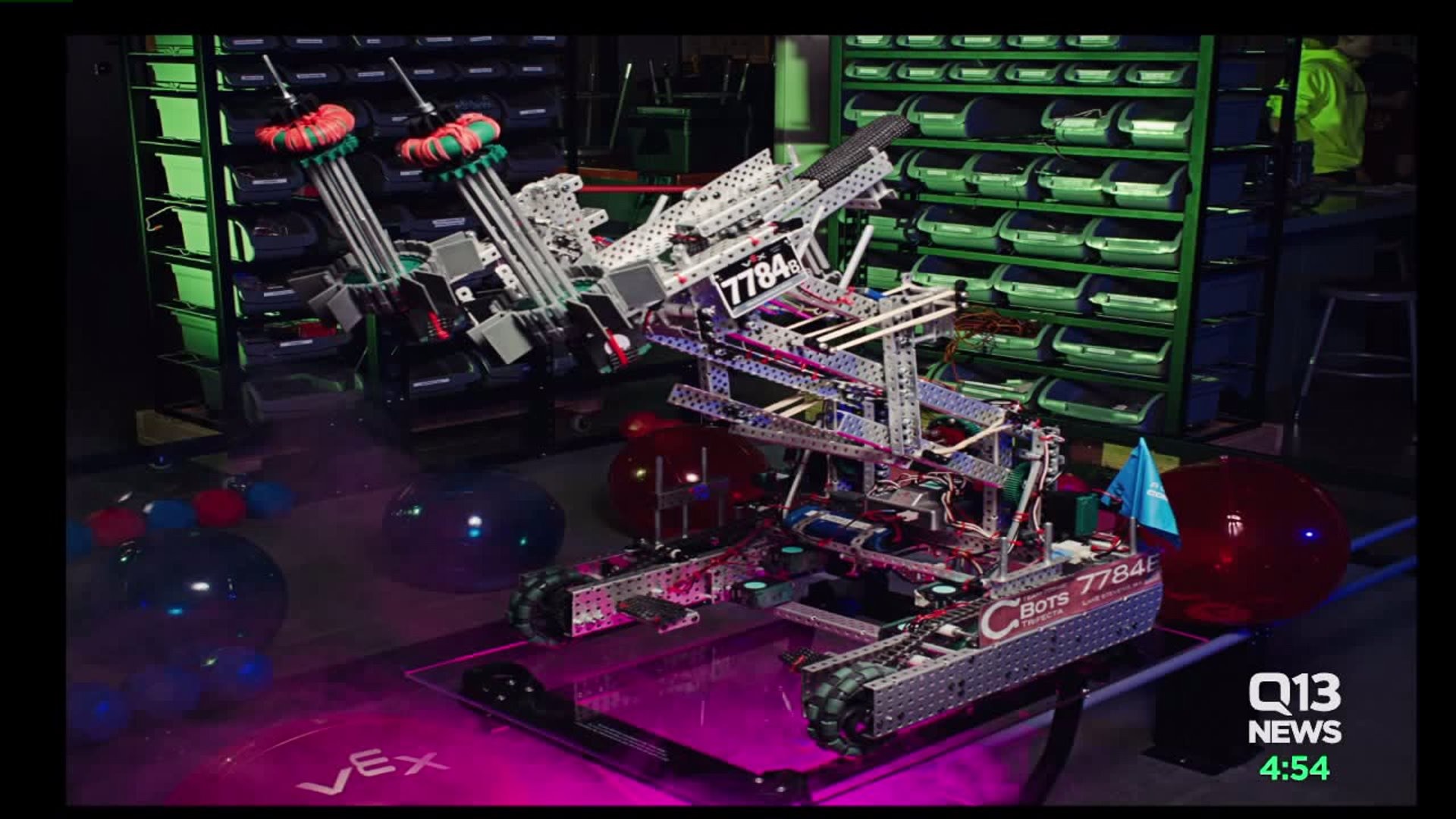 Lake Stevens students headed to Kentucky for robotics competition