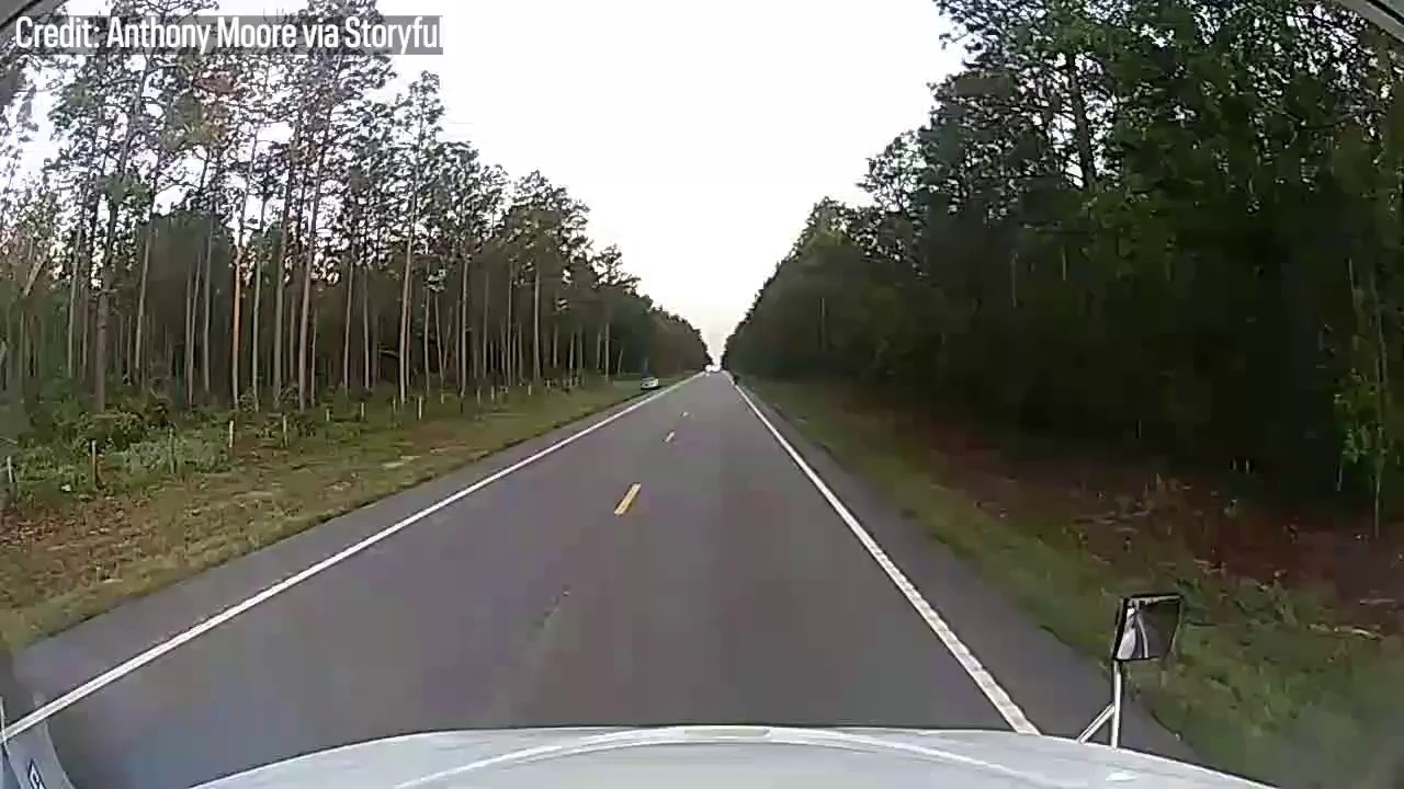 Watch: Truck-driving preacher helps thwart alleged kidnapping