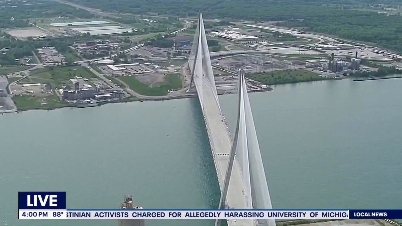 Oakland University professor on economic impact of Gordie Howe Bridge opening delay