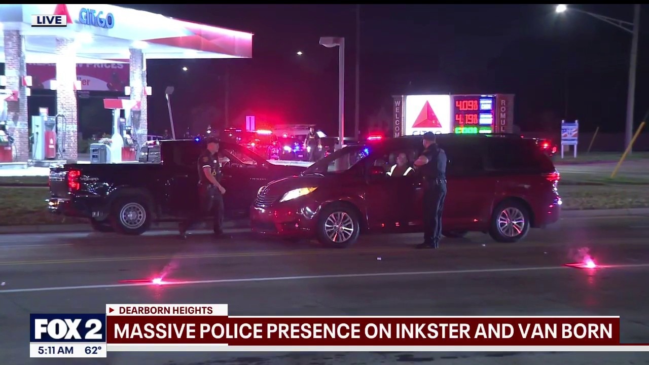 Sources: 2 police officers shot in Dearborn Heights, suspect in custody
