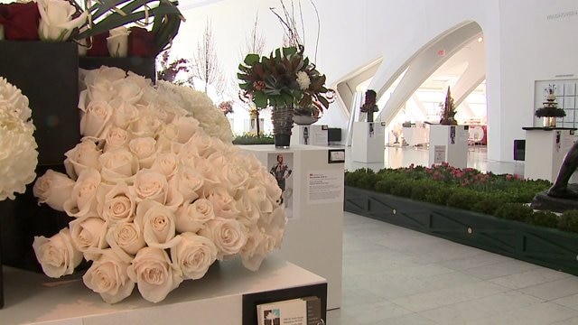 Milwaukee Art Museum opens `Beauty in Bloom,` features more than 40 florists