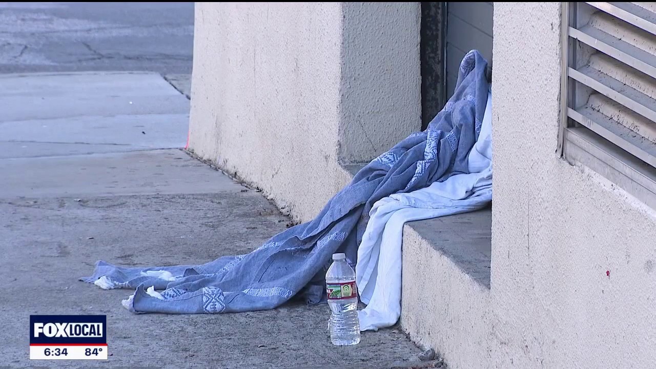 Dallas debating new regulations for feeding homeless