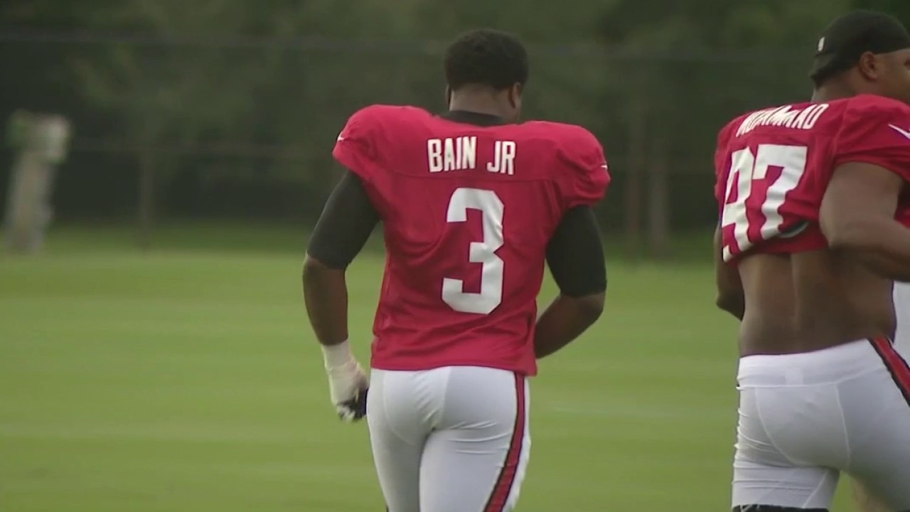 Bucs' Bain stands out in joint practice with Jets