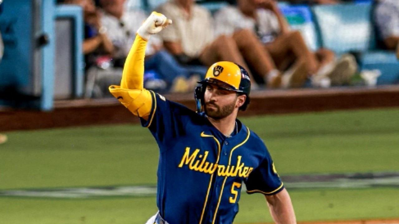 Brewers World Series: Garrett Mitchell's impact off the diamond