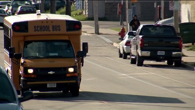 Members of Common Ground urge Common Council to adopt new school bus ordinance