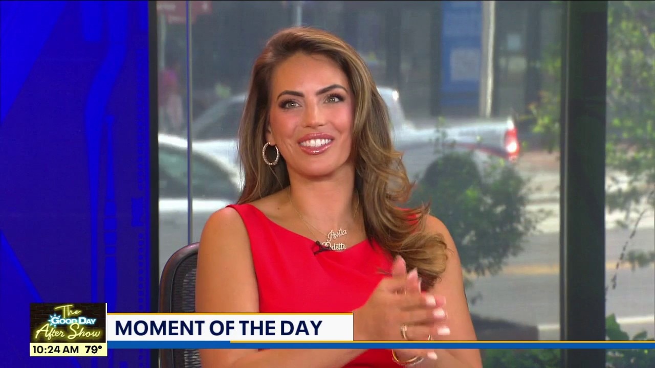 MOMENT OF THE DAY: Kacie McDonnell Returns!