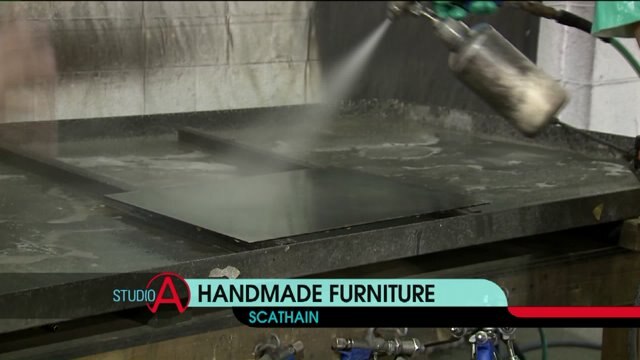 Process of making a mirror at Scthin