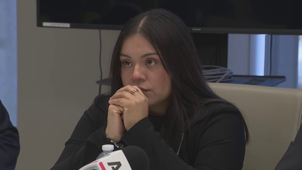 Marimar Martinez sues federal government over Border Patrol shooting in Chicago