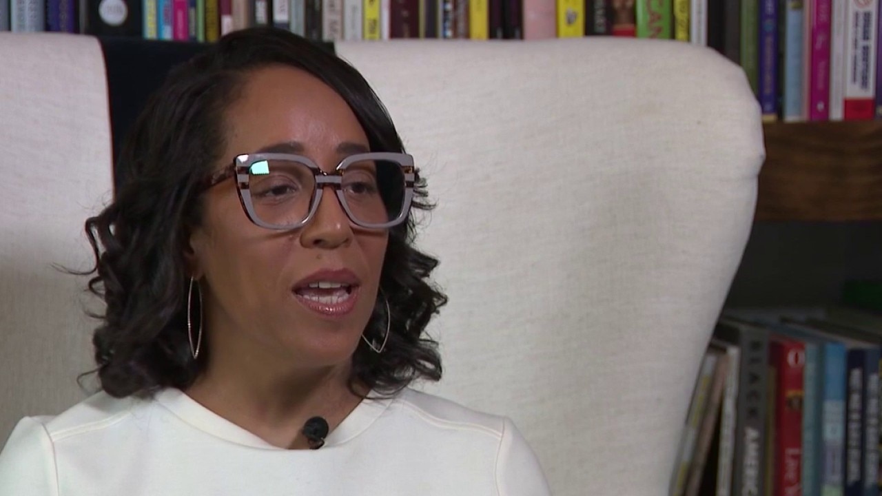 Mo Ivory unseats long-time Fulton County chairman
