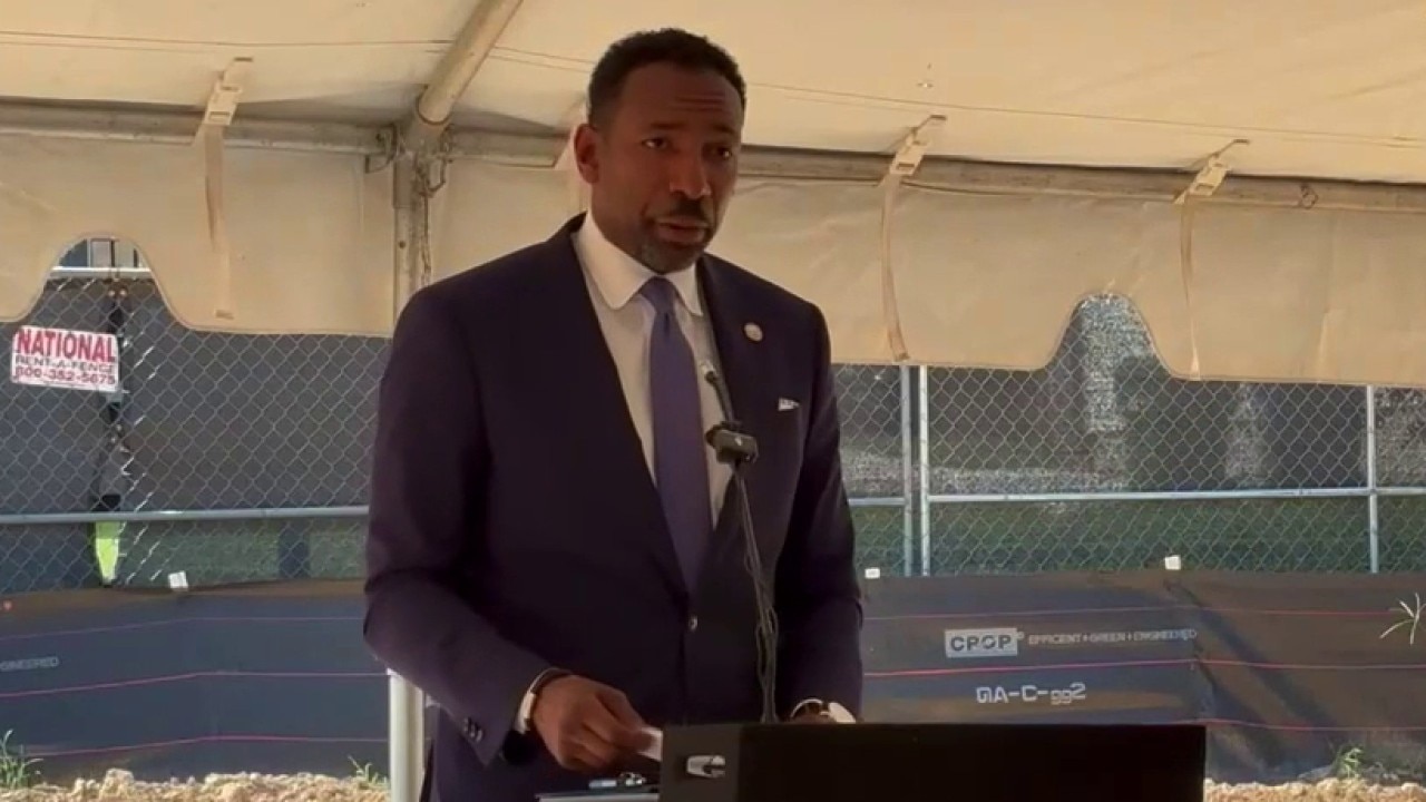Ground breaking for $6.7M Vine City affordable housing