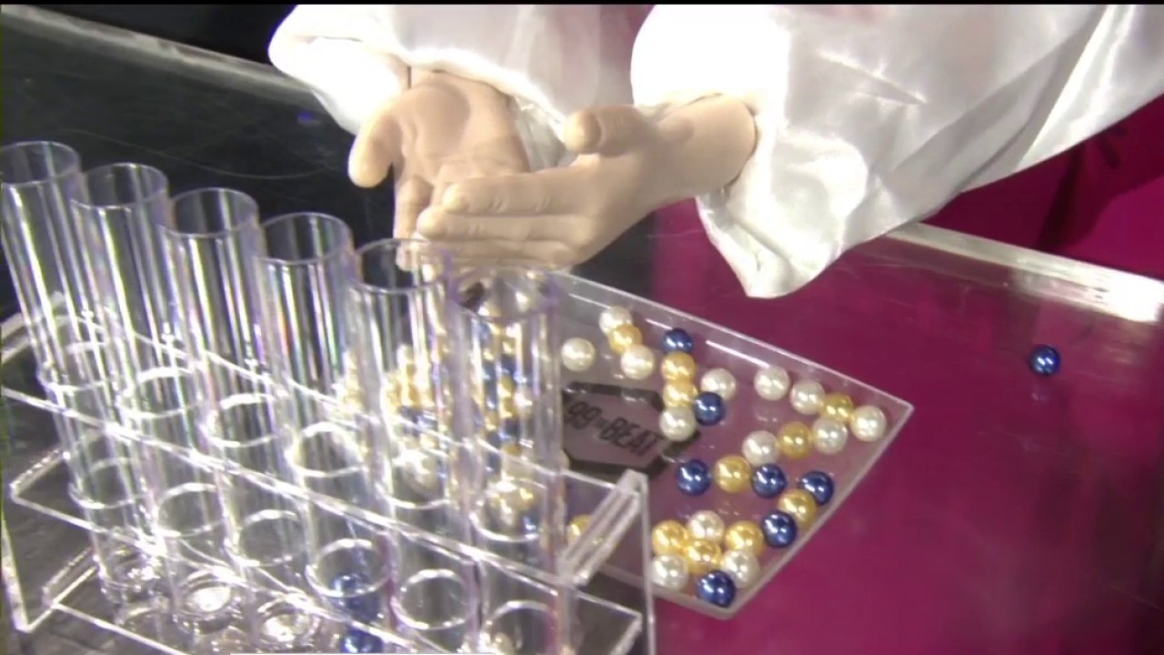 FOX 4 tests game show challenge 'A Hand Full' ahead of new '99 to Beat' episode