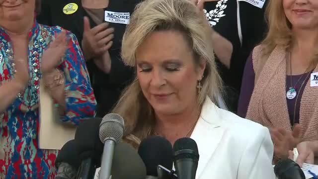 KAYLA MOORE: ROY MOORE WILL NOT STEP DOWN