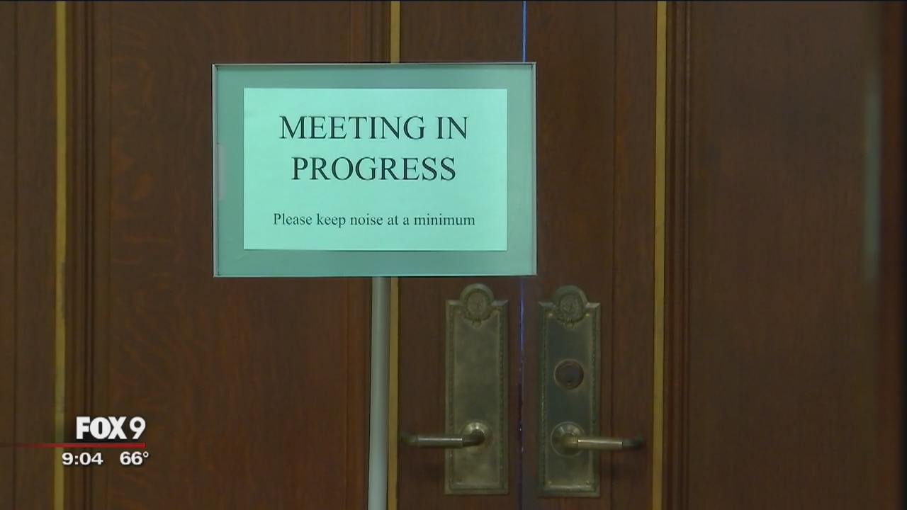 End of session approaching with no budget deal in sight