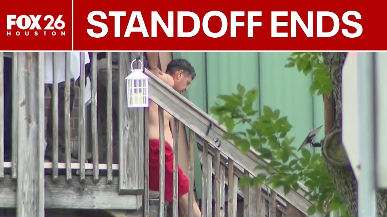 Hourslong standoff ends in Texas City