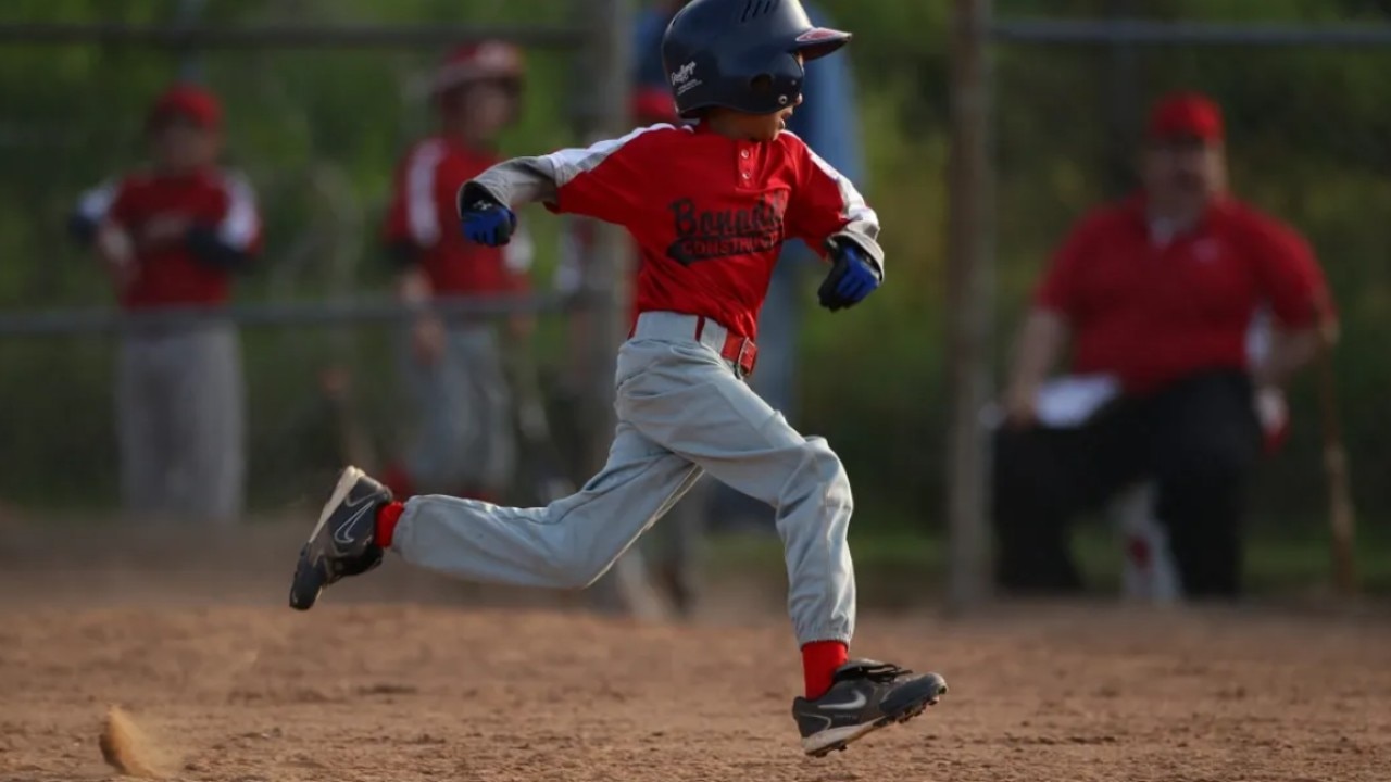 How to identify abuse in youth sports | ChicagoLIVE