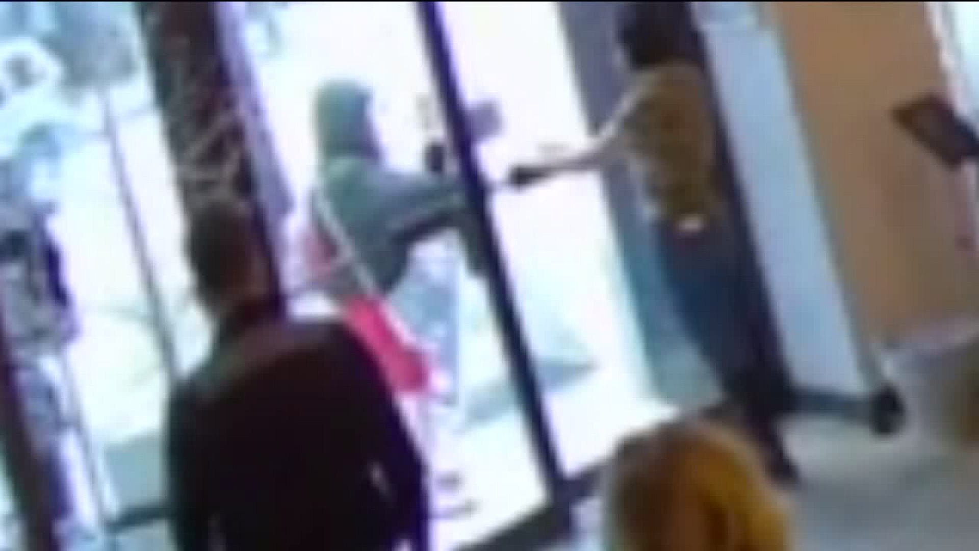 Businesses reconsidering future in downtown Seattle over crime