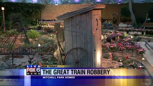 Kramp checks out the Great Train Robbery Show at Mitchell Park Domes