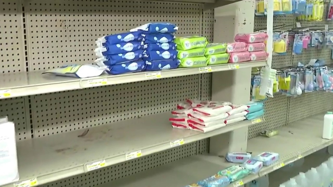 Shoppers get free groceries during giveaway
