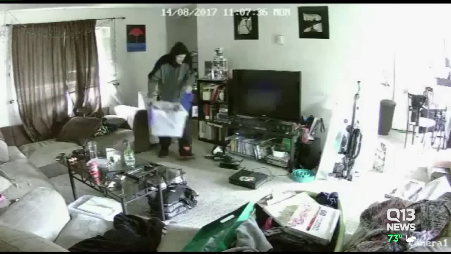 Redmond police seek ID of suspect in burglary