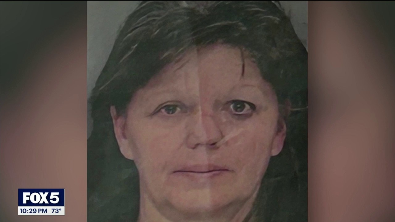 Cobb police searching for woman accused of starving horses