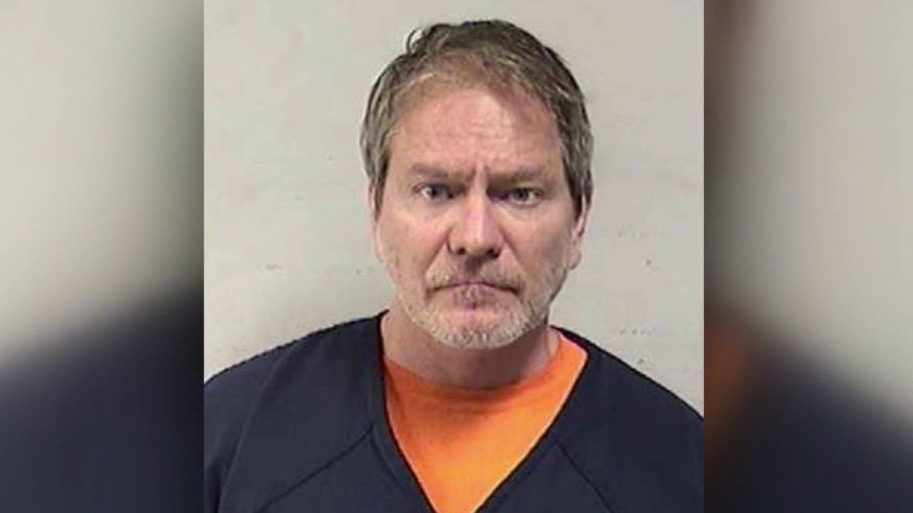 Feds: Man rented to drug dealers for kickbacks