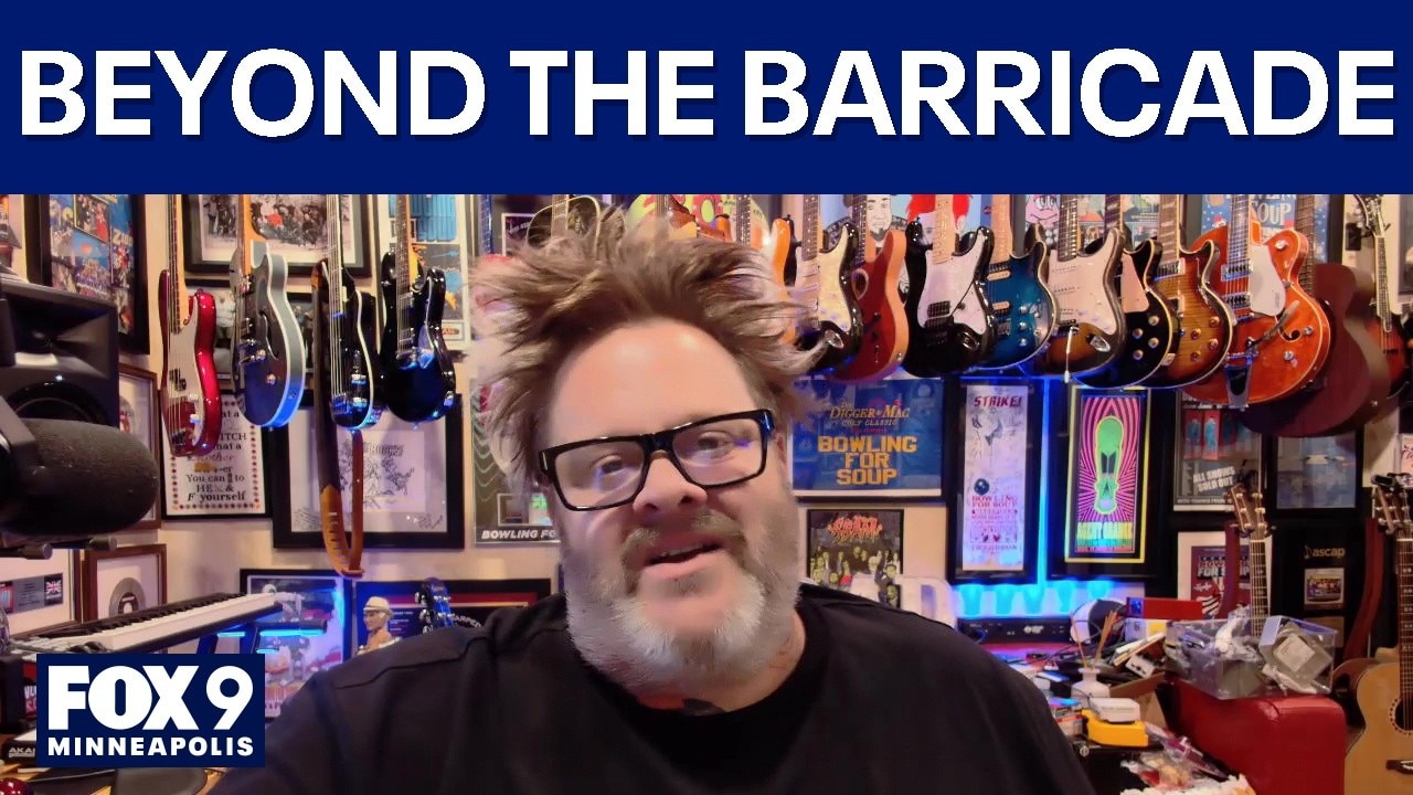 Bowling for Soup: Beyond the barricade