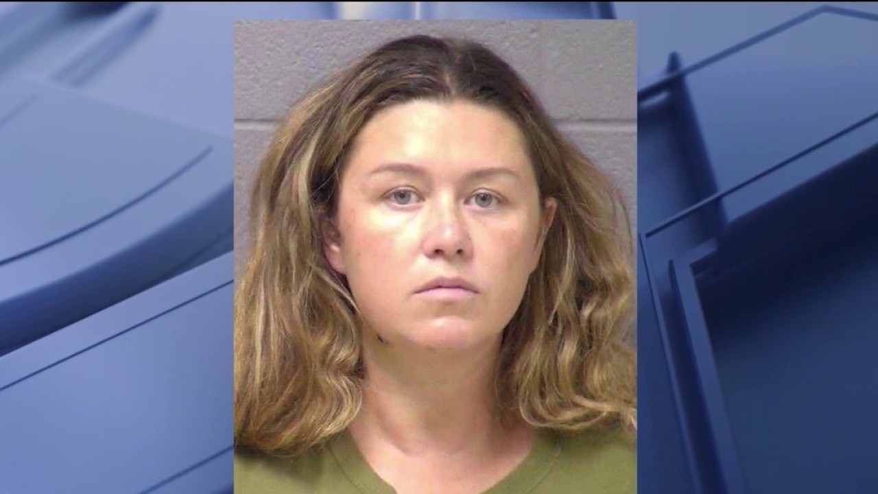 Frankfort mother ordered detained after toddler son's hanging death