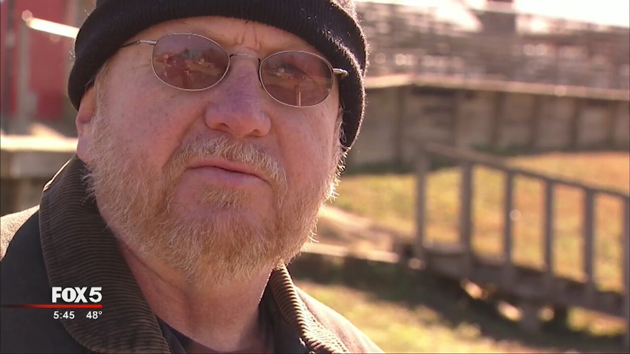 Blinded in accident, Georgia drag racer now back behind the wheel