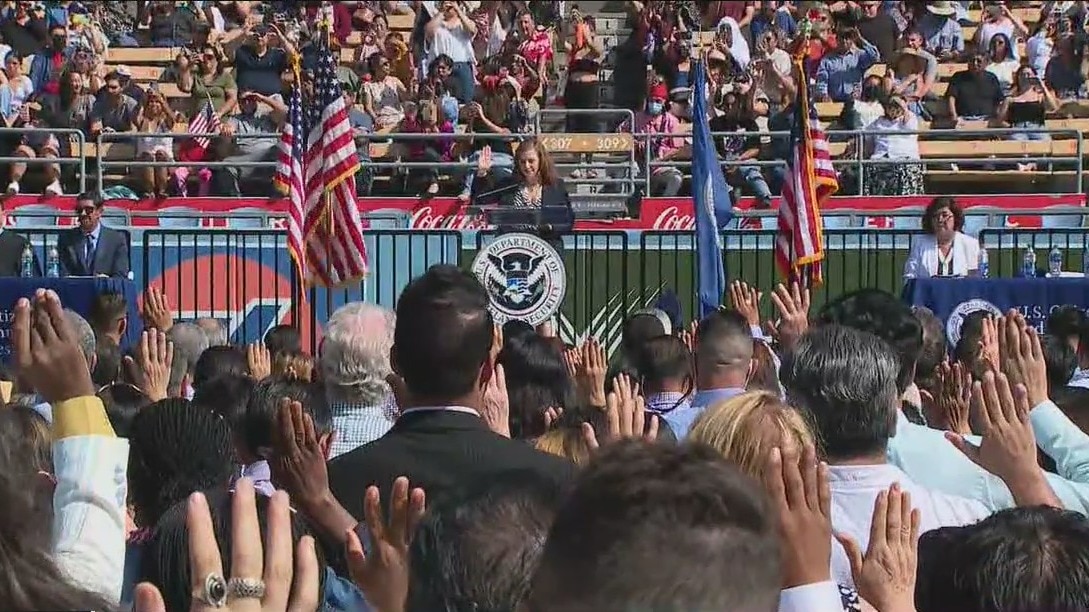 Dodge Stadium hosts its first naturalilzation ceremony