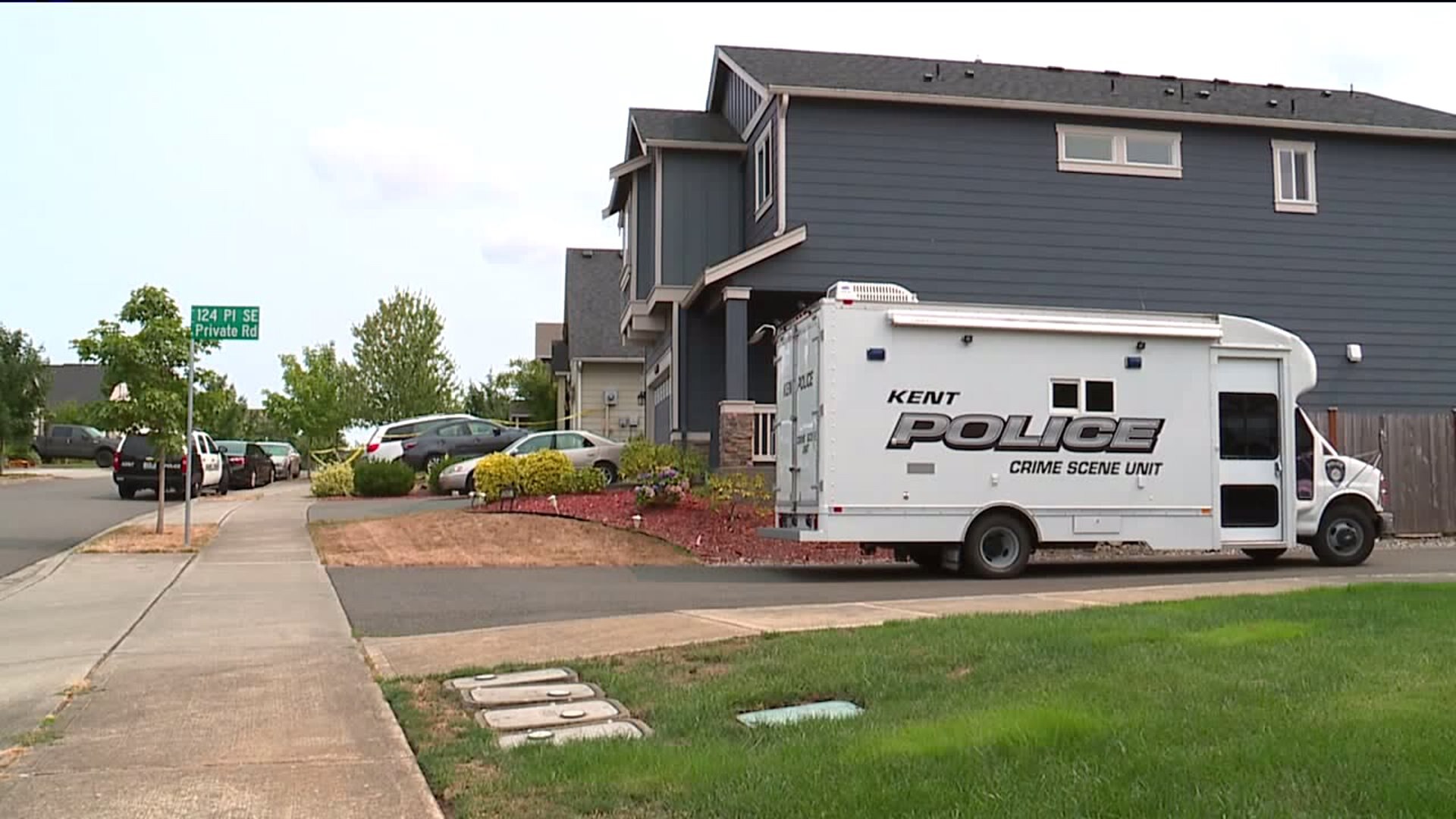 3 people stabbed in Kent