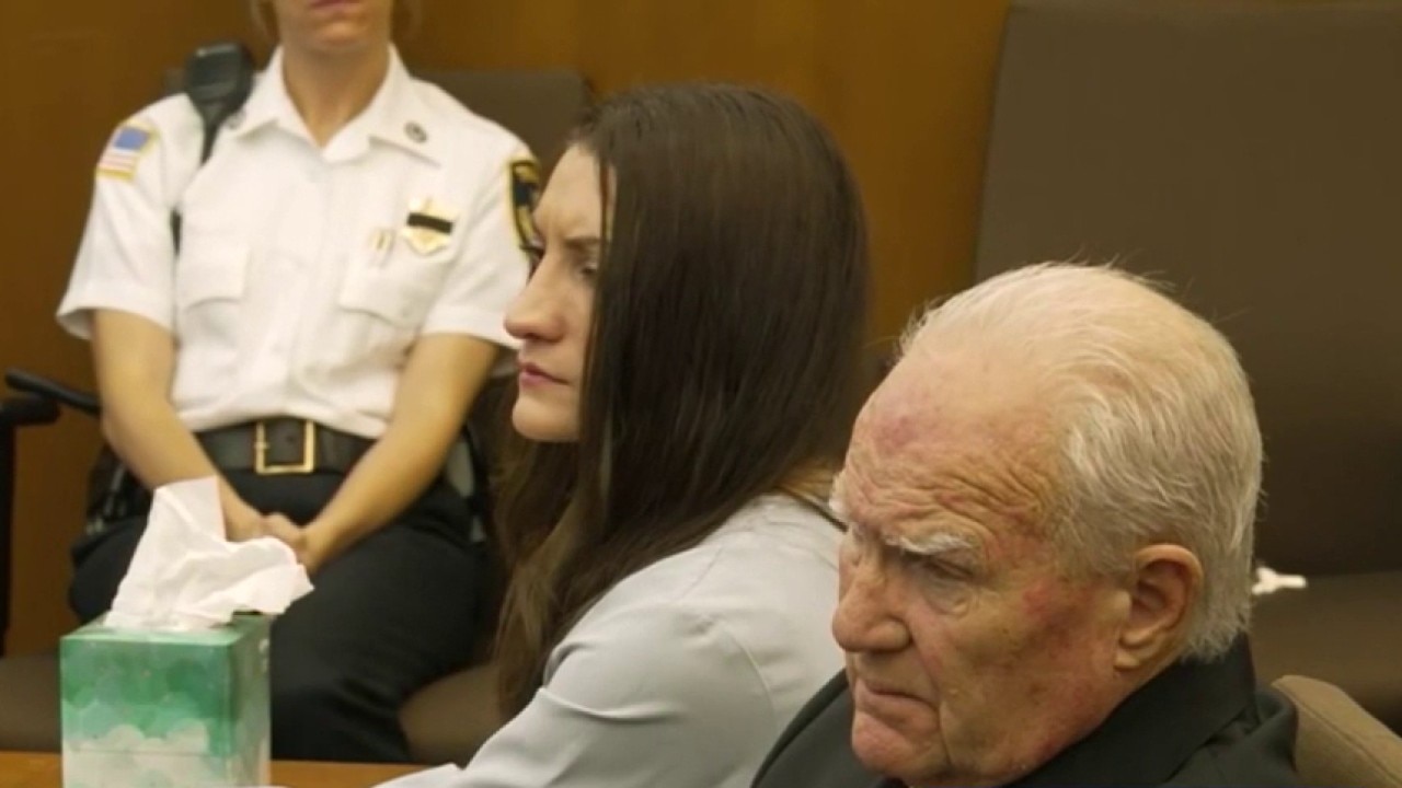 Mistrial declared in Lindsay Clancy trial after jurors fail to reach verdict