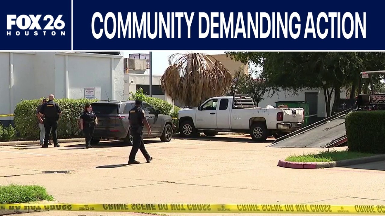 Community demanding action following weekend crash involving ICE vehicle in Harris County