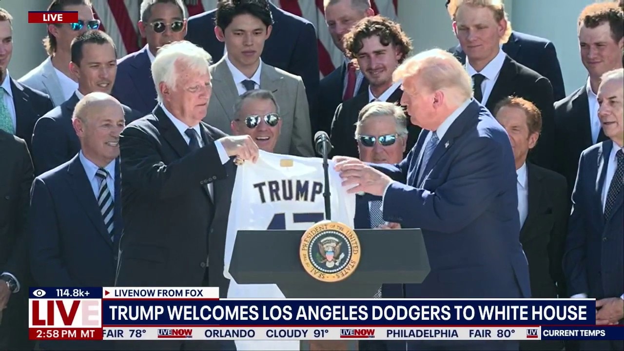 President Trump welcomes LA Dodgers to the White House