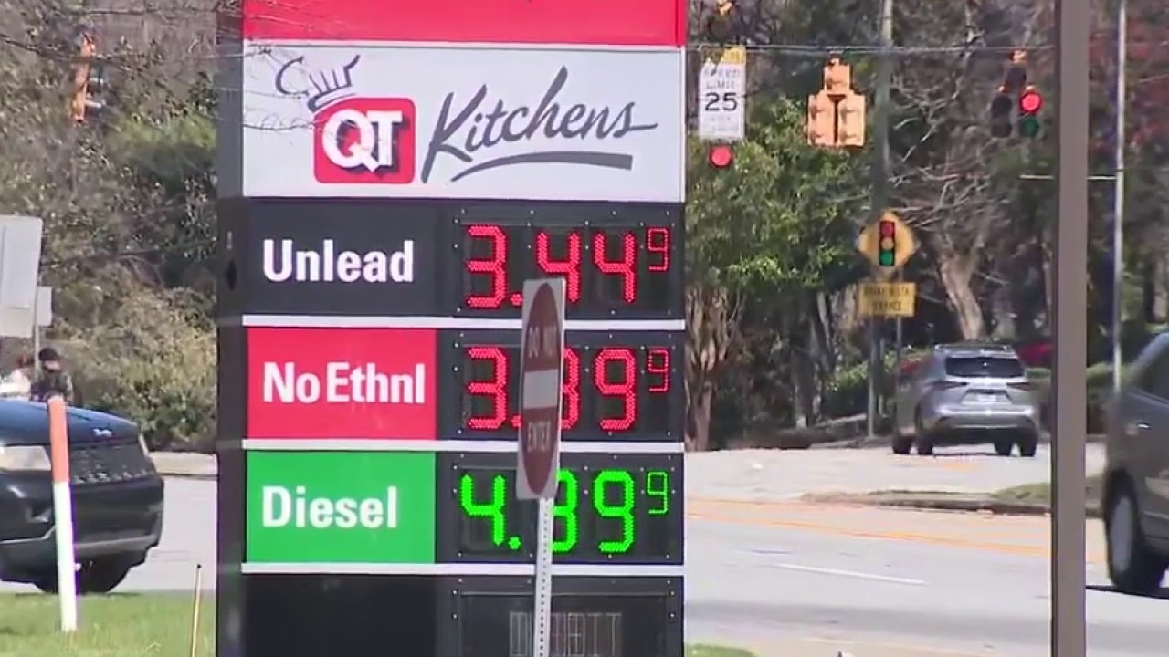 Wartime gas prices squeezing rideshare drivers