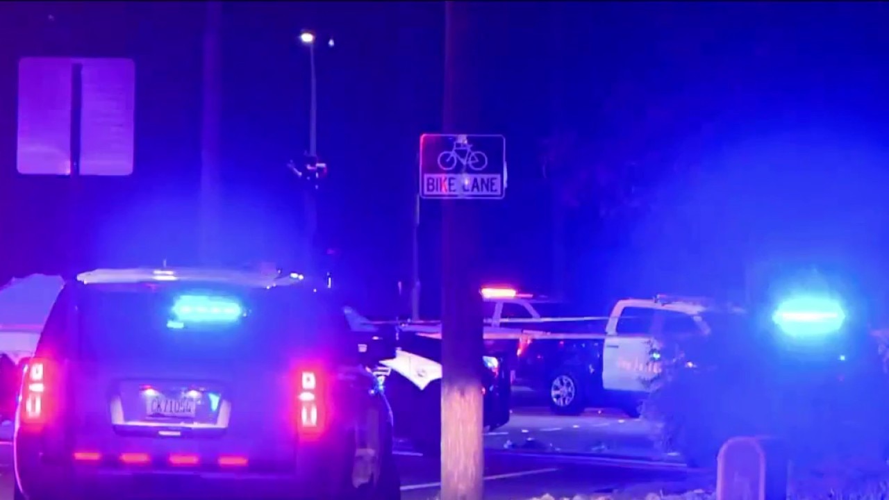 Pedestrian killed in Peoria car crash